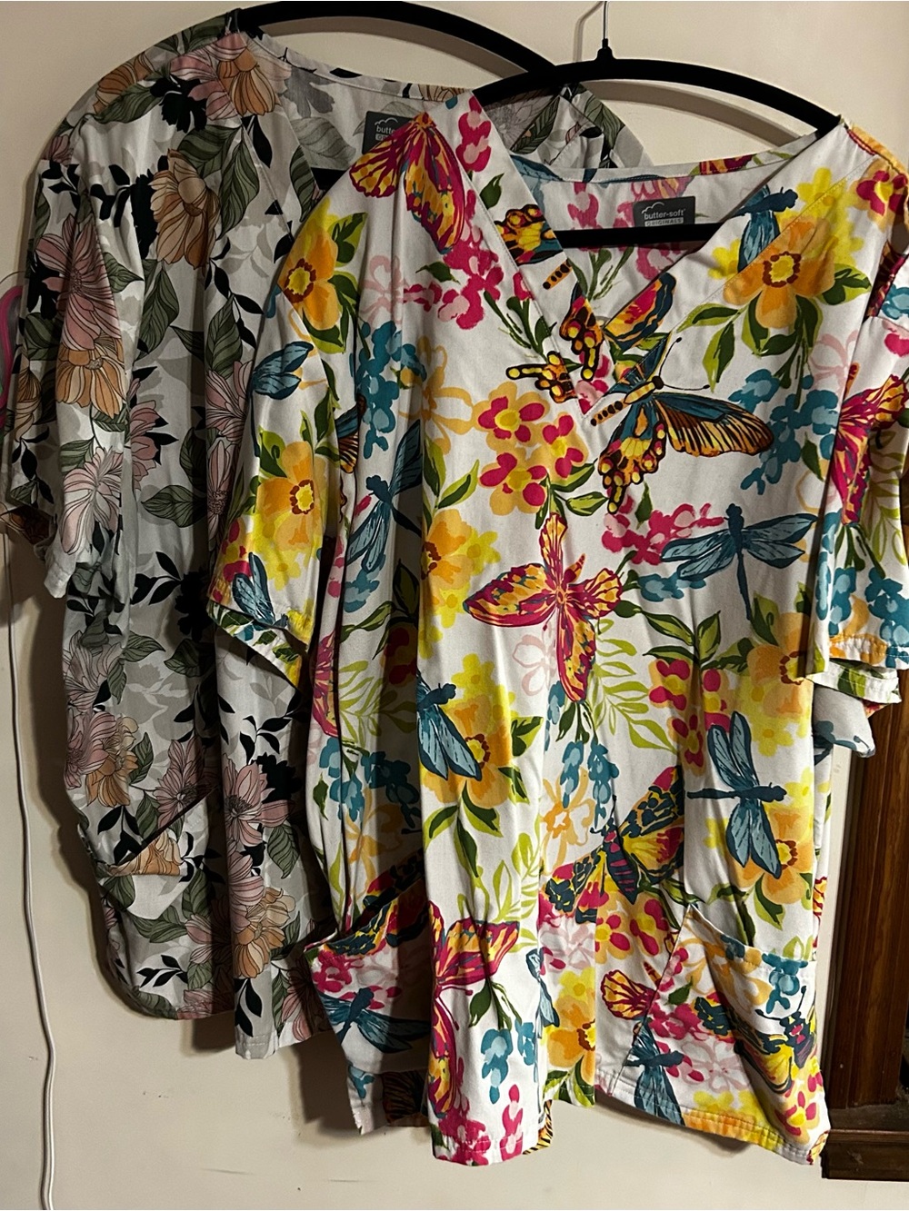 4x White Floral and Butterfly V-Neck Scrub Tops